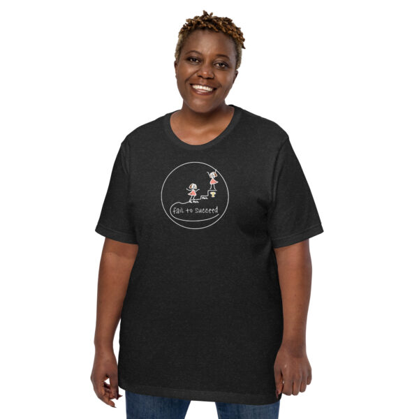 She succeeds T-Shirt dunkle Farben