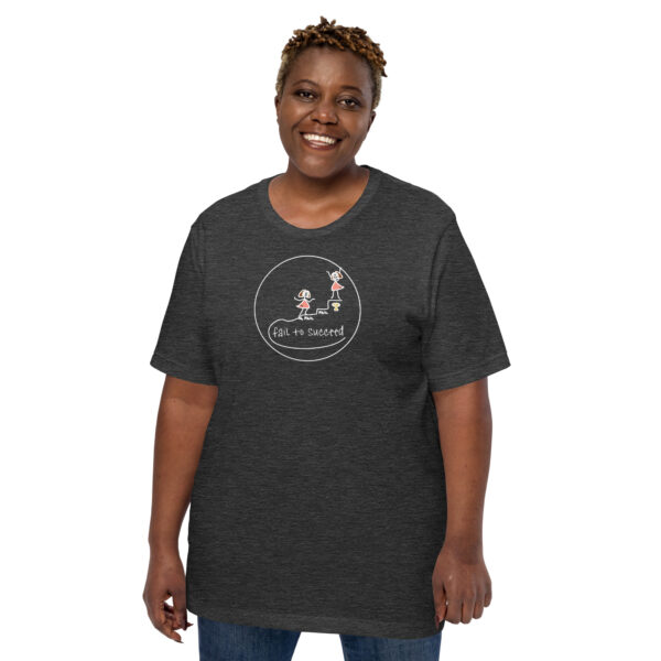 She succeeds T-Shirt dunkle Farben